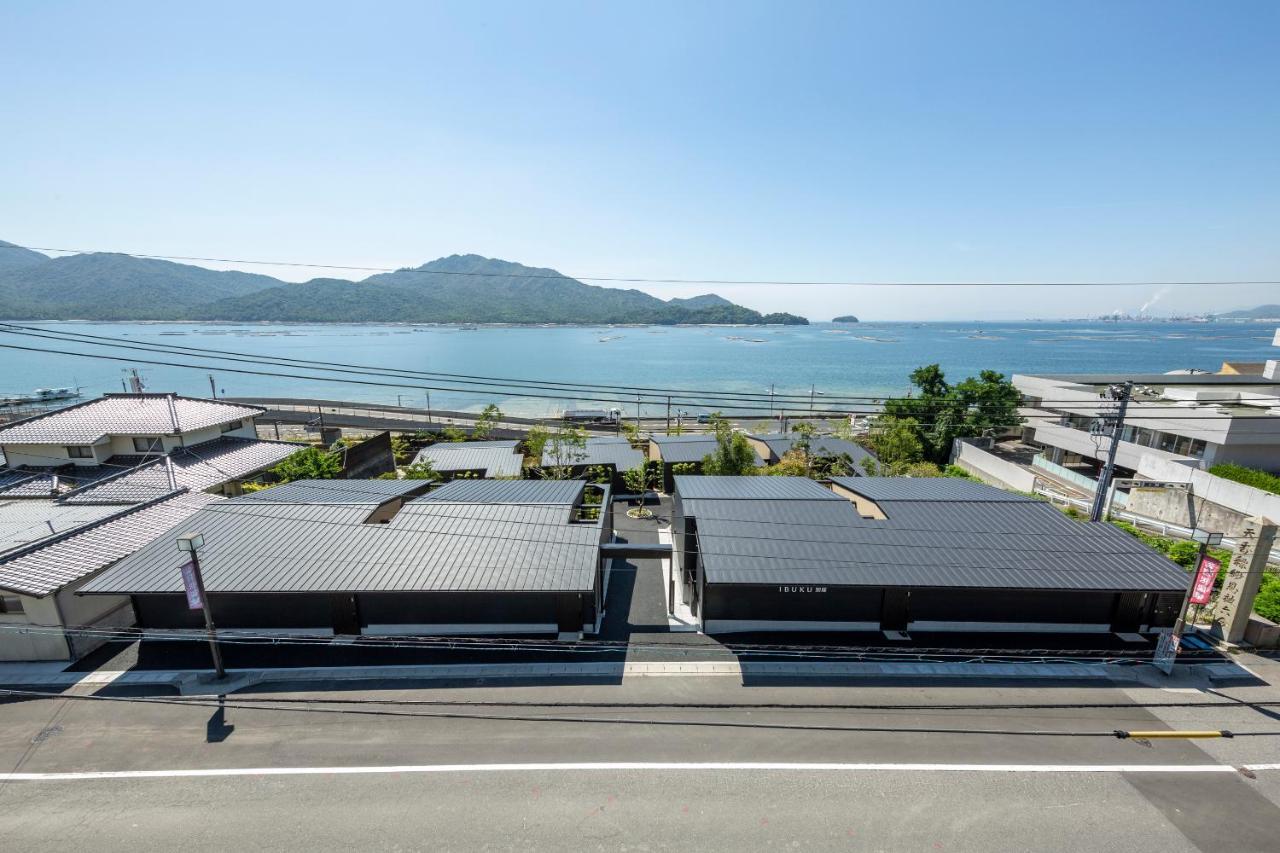宮島離れの宿 Ibuku 別邸 -Miyajima Hanarenoyado Ibuku Bettei- Hatsukaichi Exteriör bild
