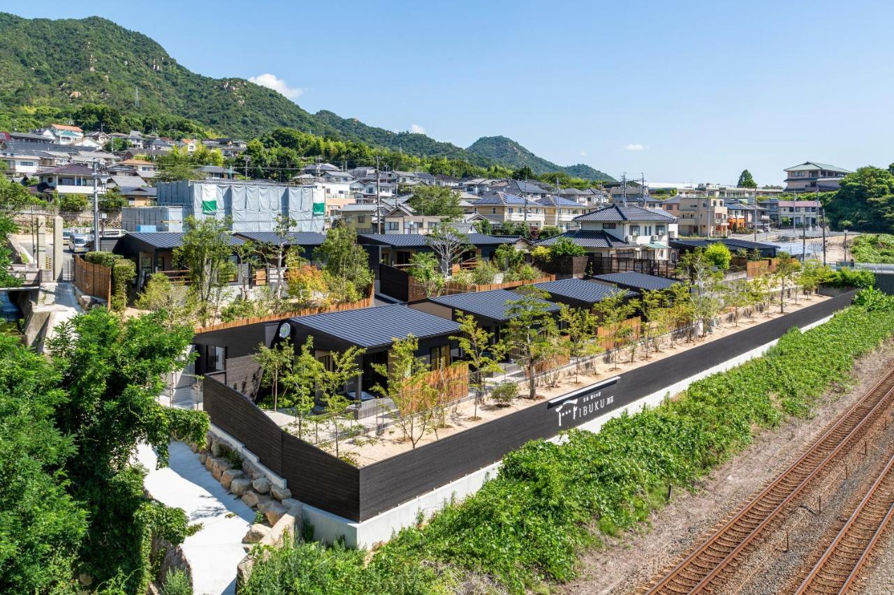 宮島離れの宿 Ibuku 別邸 -Miyajima Hanarenoyado Ibuku Bettei- Hatsukaichi Exteriör bild