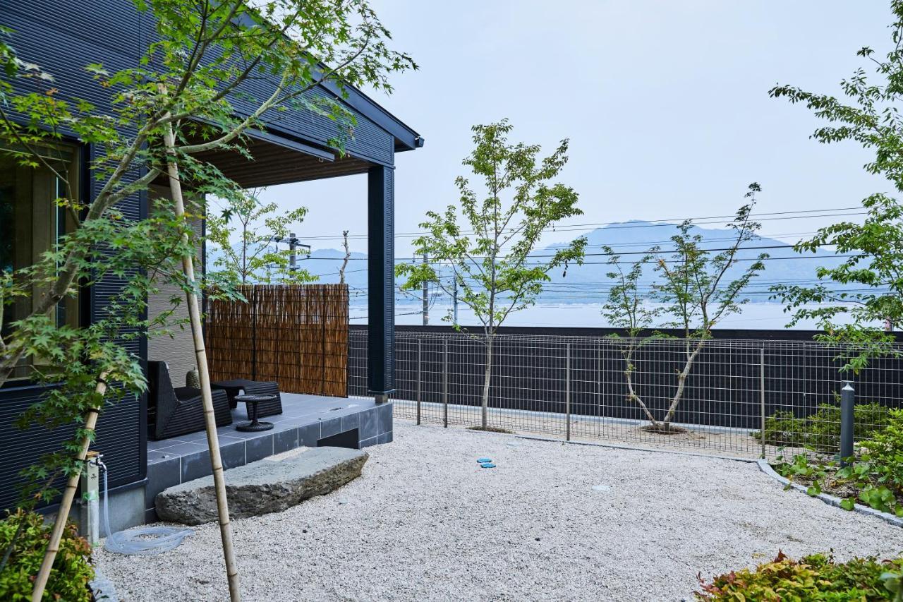宮島離れの宿 Ibuku 別邸 -Miyajima Hanarenoyado Ibuku Bettei- Hatsukaichi Exteriör bild